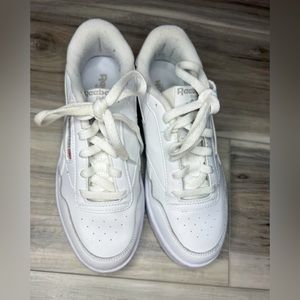 Vintage Reebok sneakers